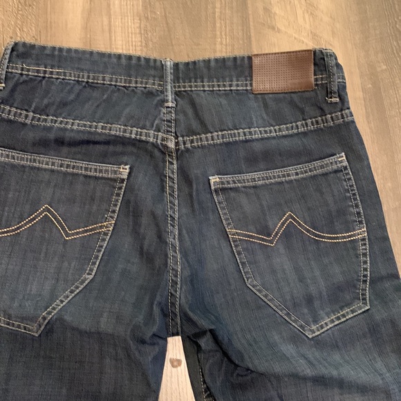 Mark Fairwhele Jeans - Picture 2 of 8